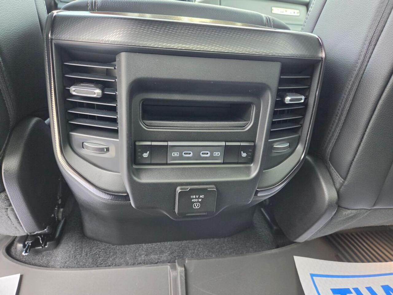 2027 RAM 1500  Photo