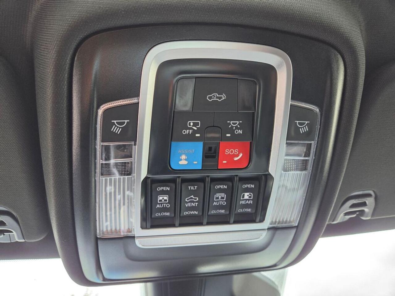 2027 RAM 1500  Photo
