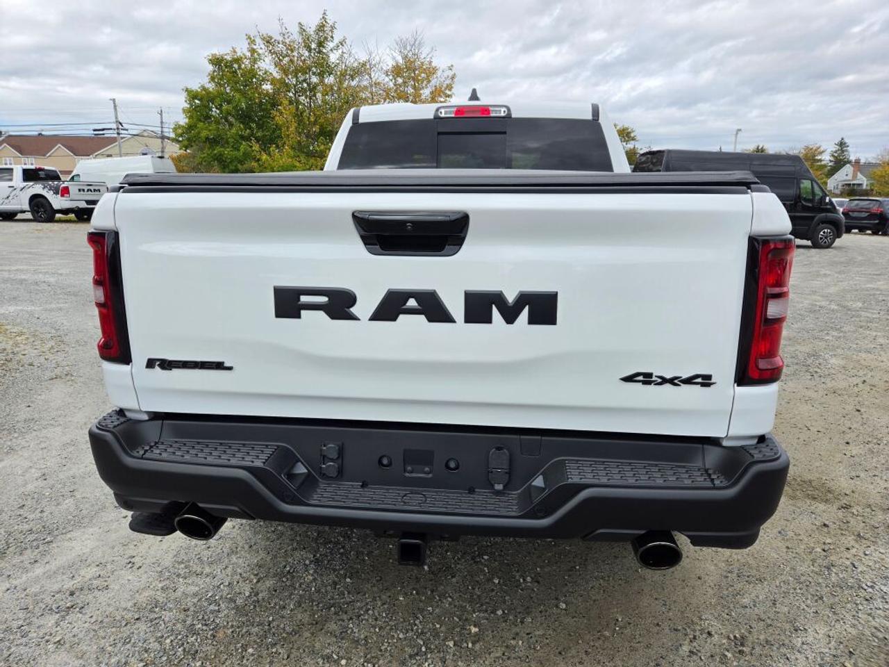 2027 RAM 1500  Photo
