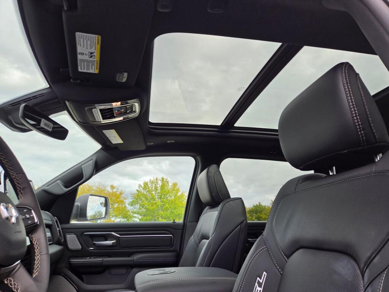 2027 RAM 1500  Photo