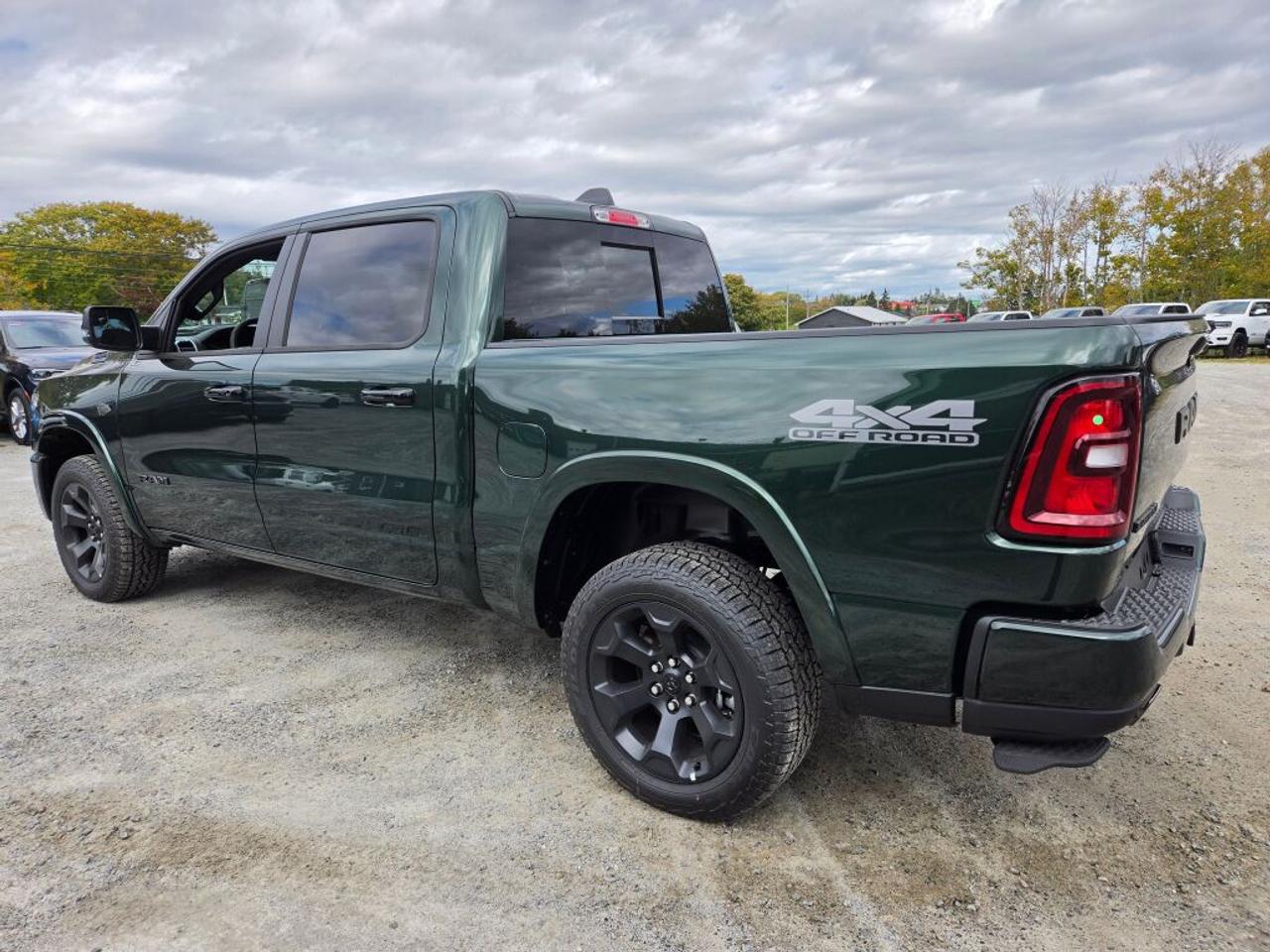 2027 RAM 1500  Photo