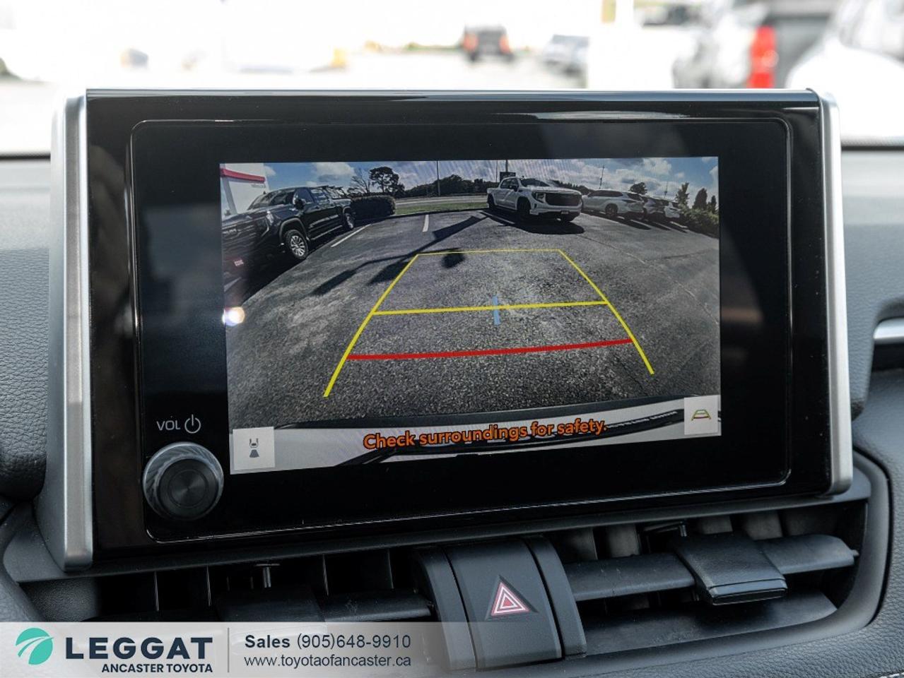 2023 Toyota RAV4 LE AWD Photo