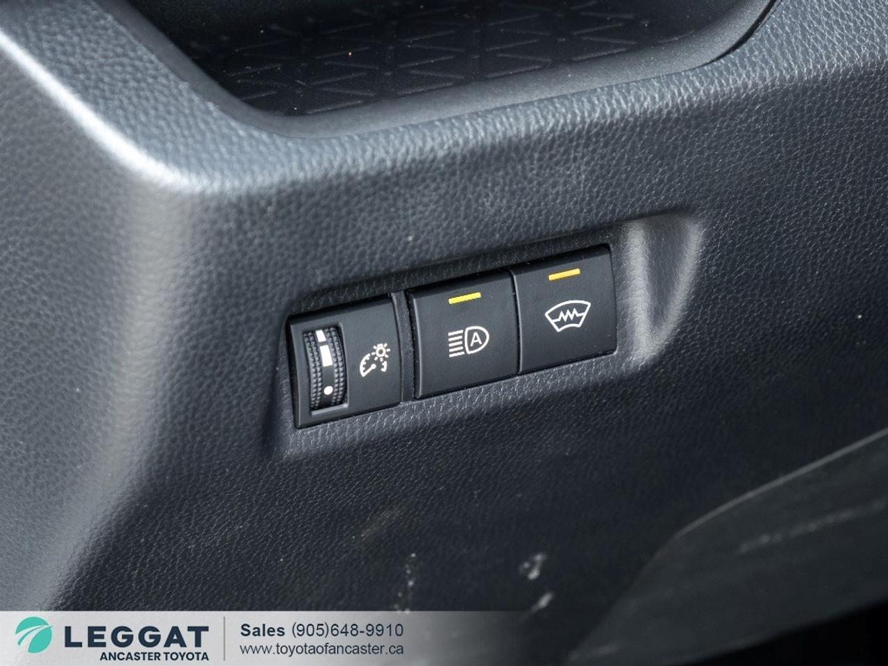 2023 Toyota RAV4 LE AWD Photo