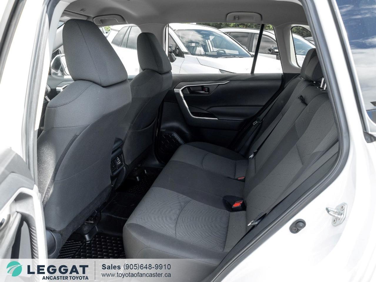 2023 Toyota RAV4 LE AWD Photo