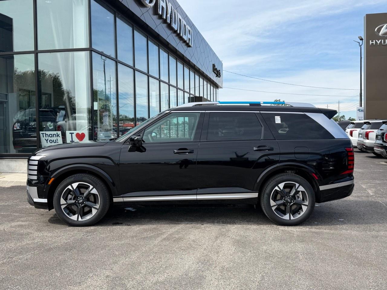 2026 Hyundai Palisade Hybrid Luxury 8-Passenger AWD Photo
