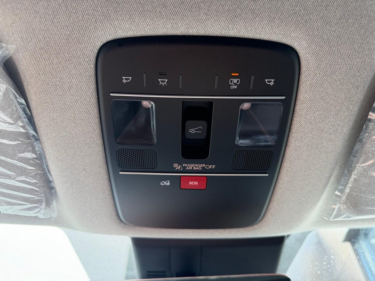 2026 Hyundai Palisade Hybrid Luxury 8-Passenger AWD Photo