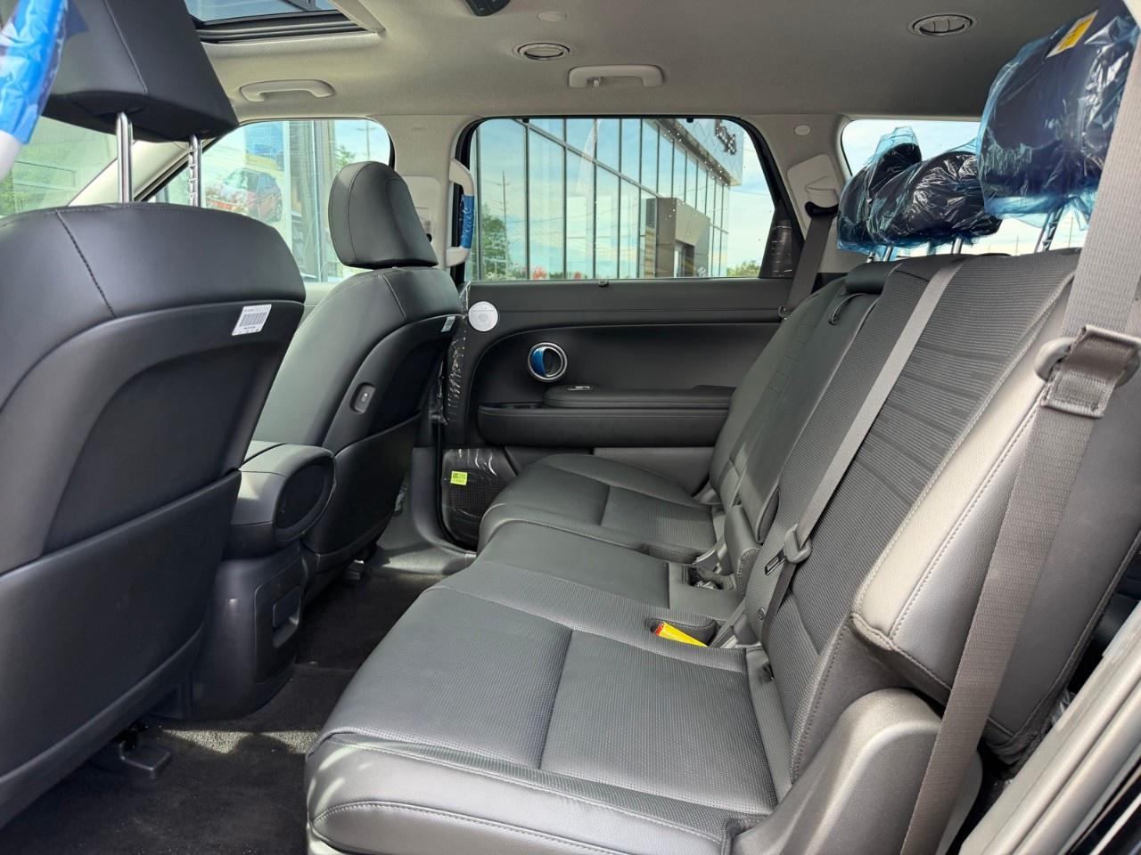 2026 Hyundai Palisade Hybrid Luxury 8-Passenger AWD Photo