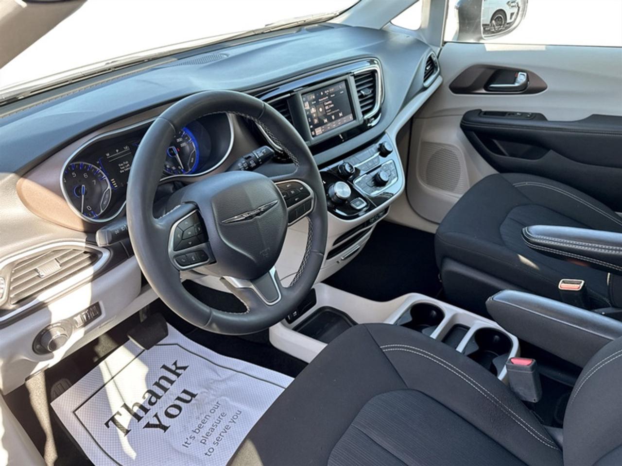 2024 Dodge Grand Caravan SXT  **PWR GATE + SLIDERS** Photo