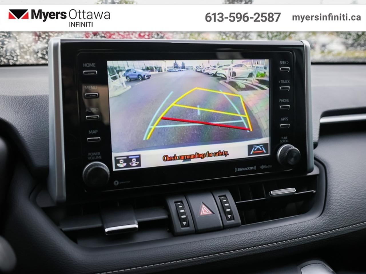 2021 Toyota RAV4 XLE AWD   AWD, Sunroof, Power Liftgate, Low KMS!! Photo