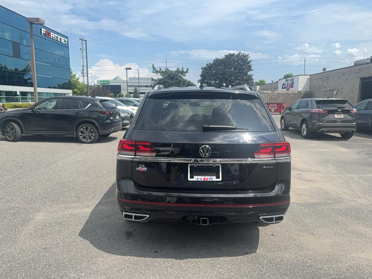 2023 Volkswagen Atlas EXECLINE