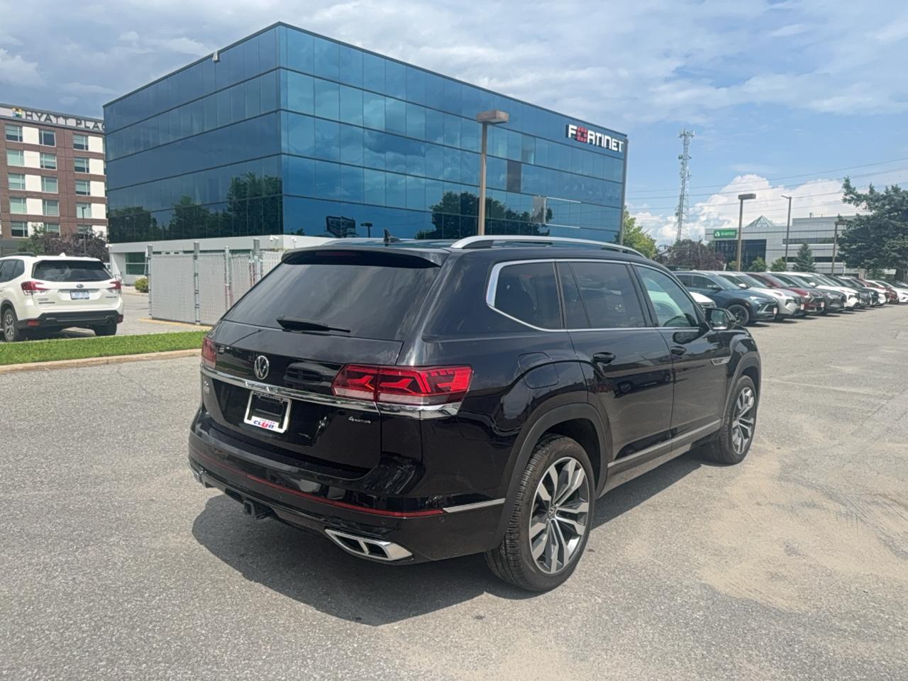 2023 Volkswagen Atlas EXECLINE