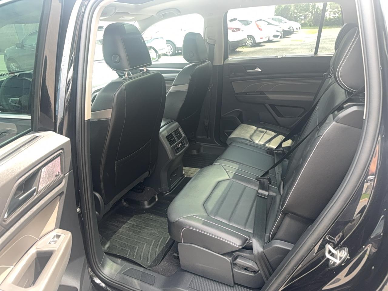 2023 Volkswagen Atlas EXECLINE