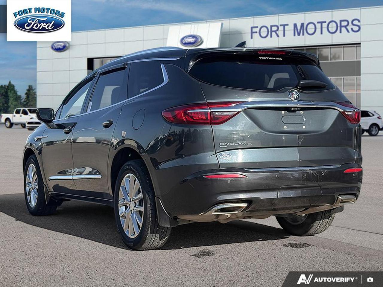 2021 Buick Enclave Premium Photo3