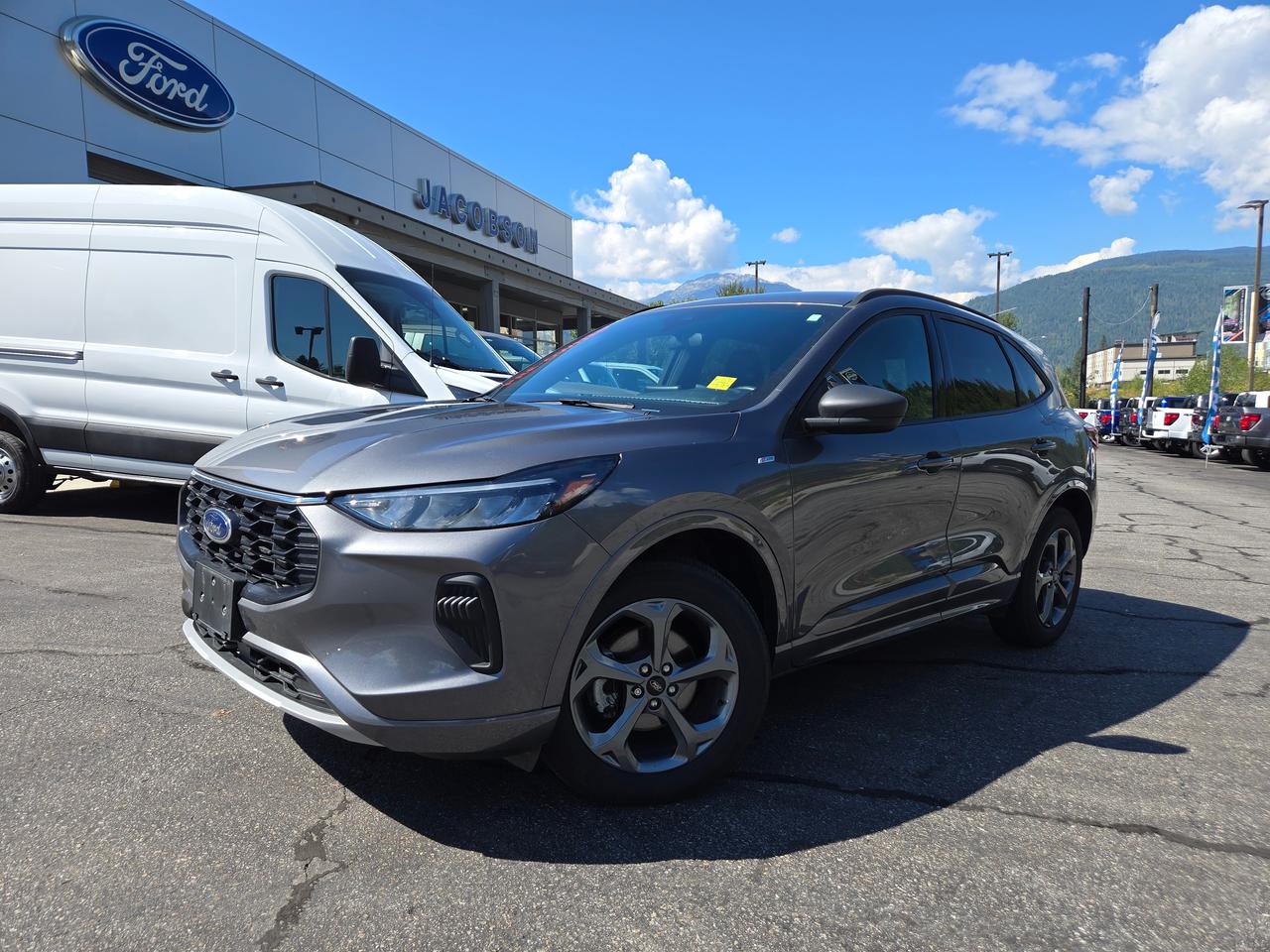 2024 Ford Escape ST-Line Photo0