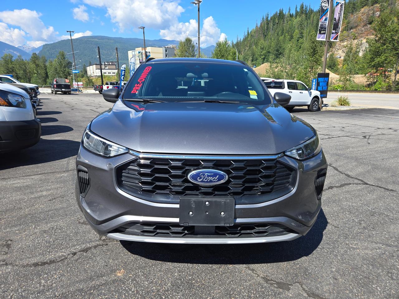 2024 Ford Escape ST-Line Photo3