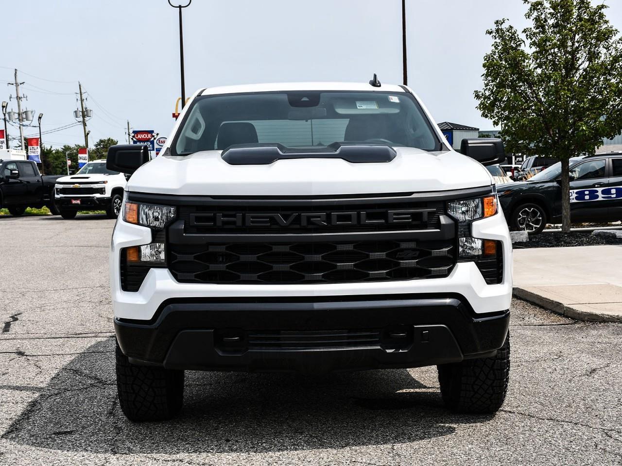 2026 Chevrolet Silverado 1500 Custom Trail Boss Photo1
