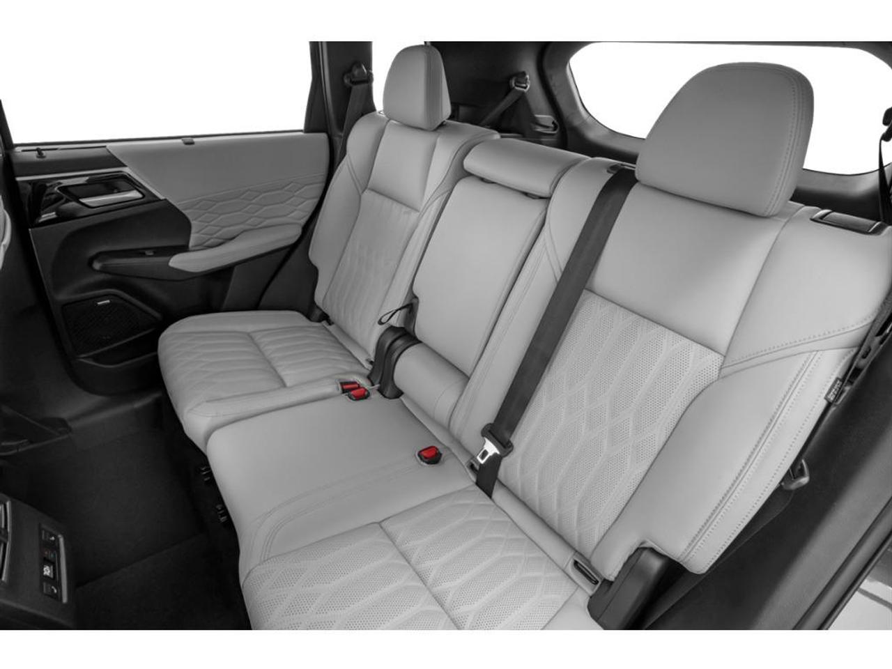 2026 Mitsubishi Outlander GT Photo