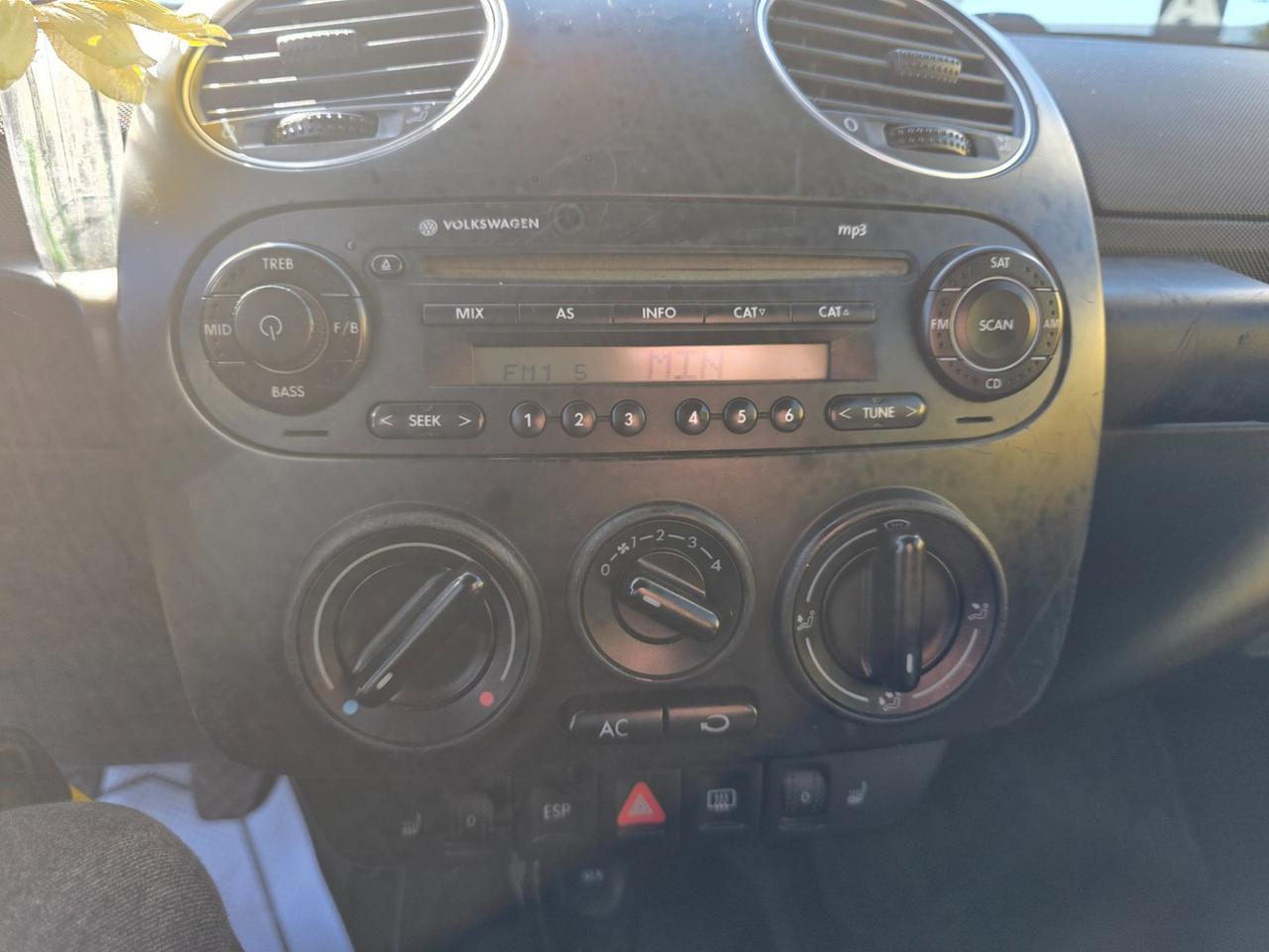 2007 Volkswagen New Beetle 2.5L Photo