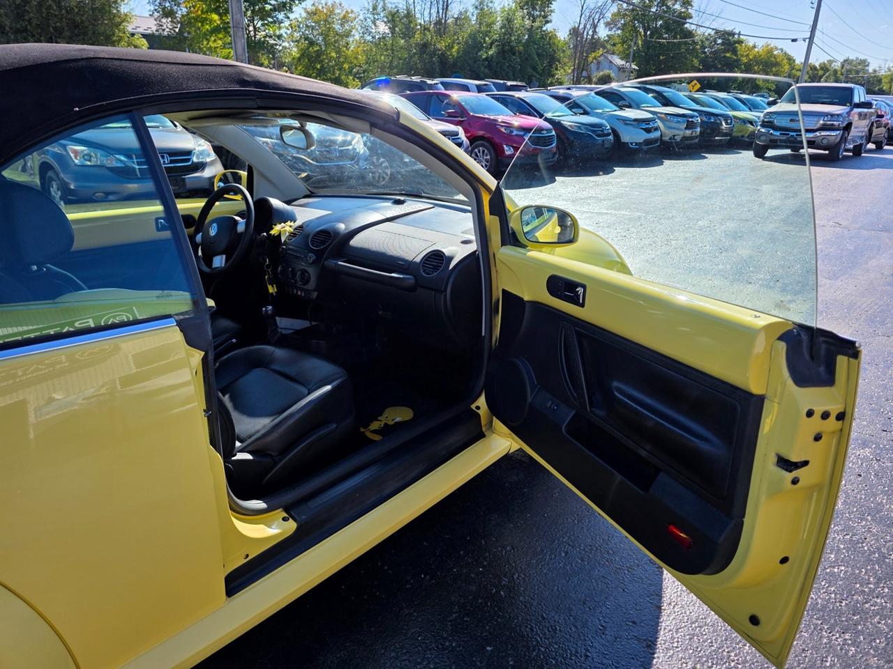 2007 Volkswagen New Beetle 2.5L Photo