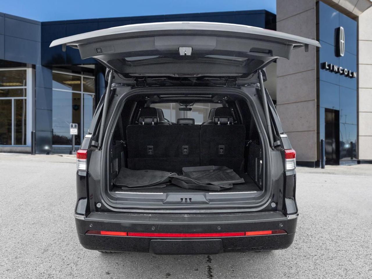 2024 Lincoln Navigator Reserve Photo
