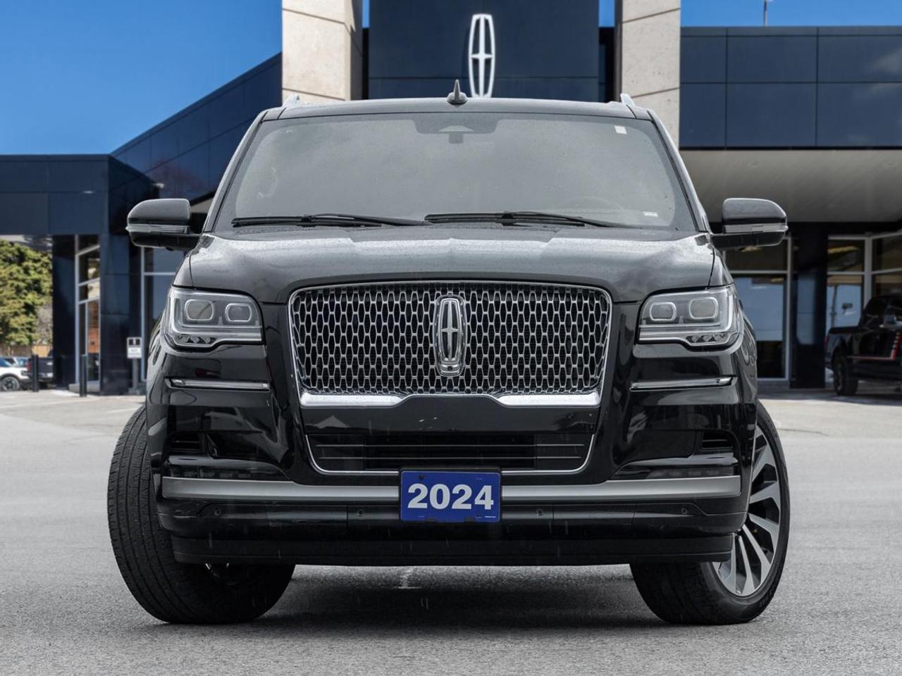 2024 Lincoln Navigator Reserve Photo5