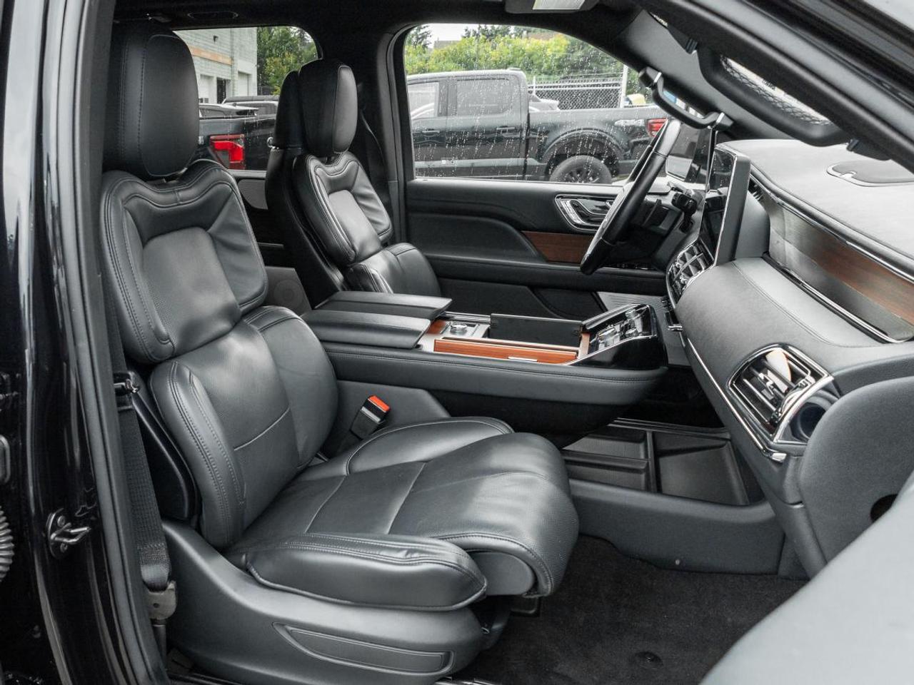 2024 Lincoln Navigator Reserve Photo