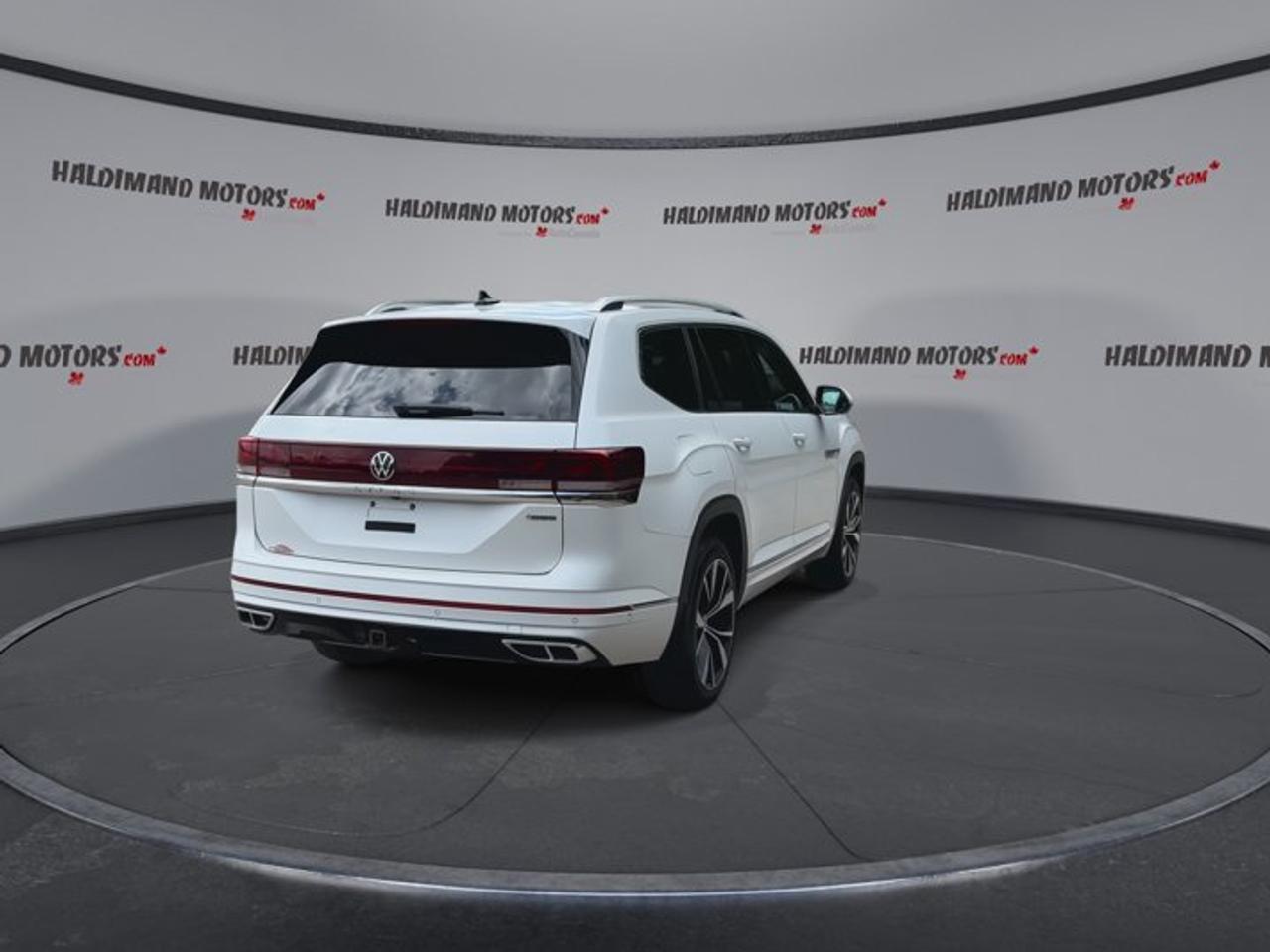 2024 Volkswagen Atlas Execline R-line 4WD | No Accidents | Pano. Sunroof Photo