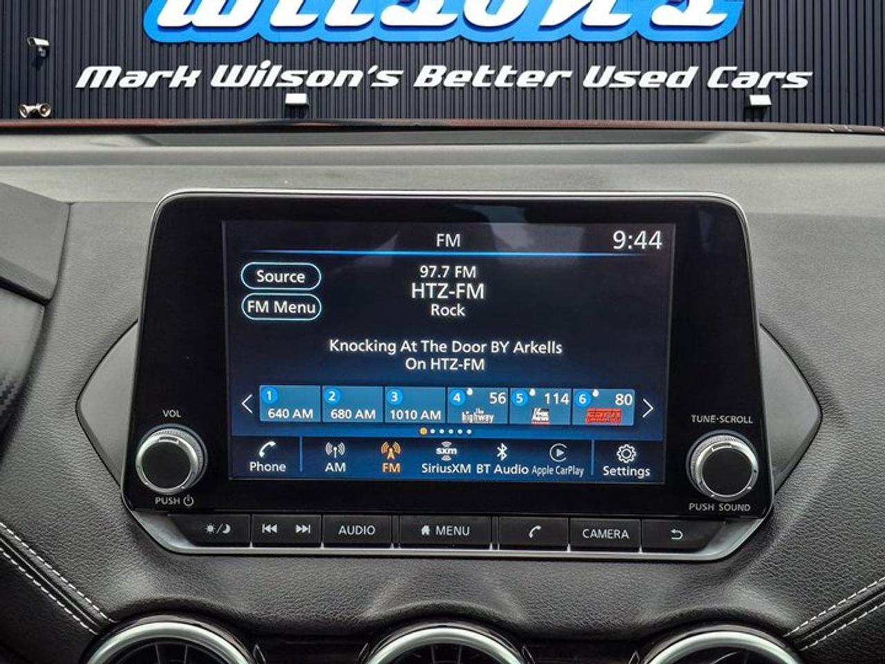 2024 Nissan Sentra SV | Sunroof | Heated Seats | Smart Cruise | CarPlay + Android | Remote Start | Rear Cam and More ! Photo