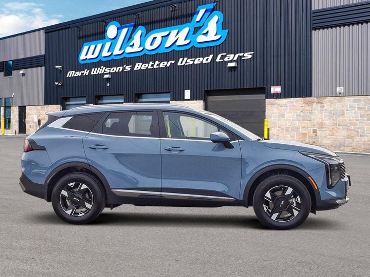 2026 Kia Sportage LX AWD | Heated Seats | Smart Cruise | Lane Keep Assist | Parking Sensors | Carplay and More ! Photo