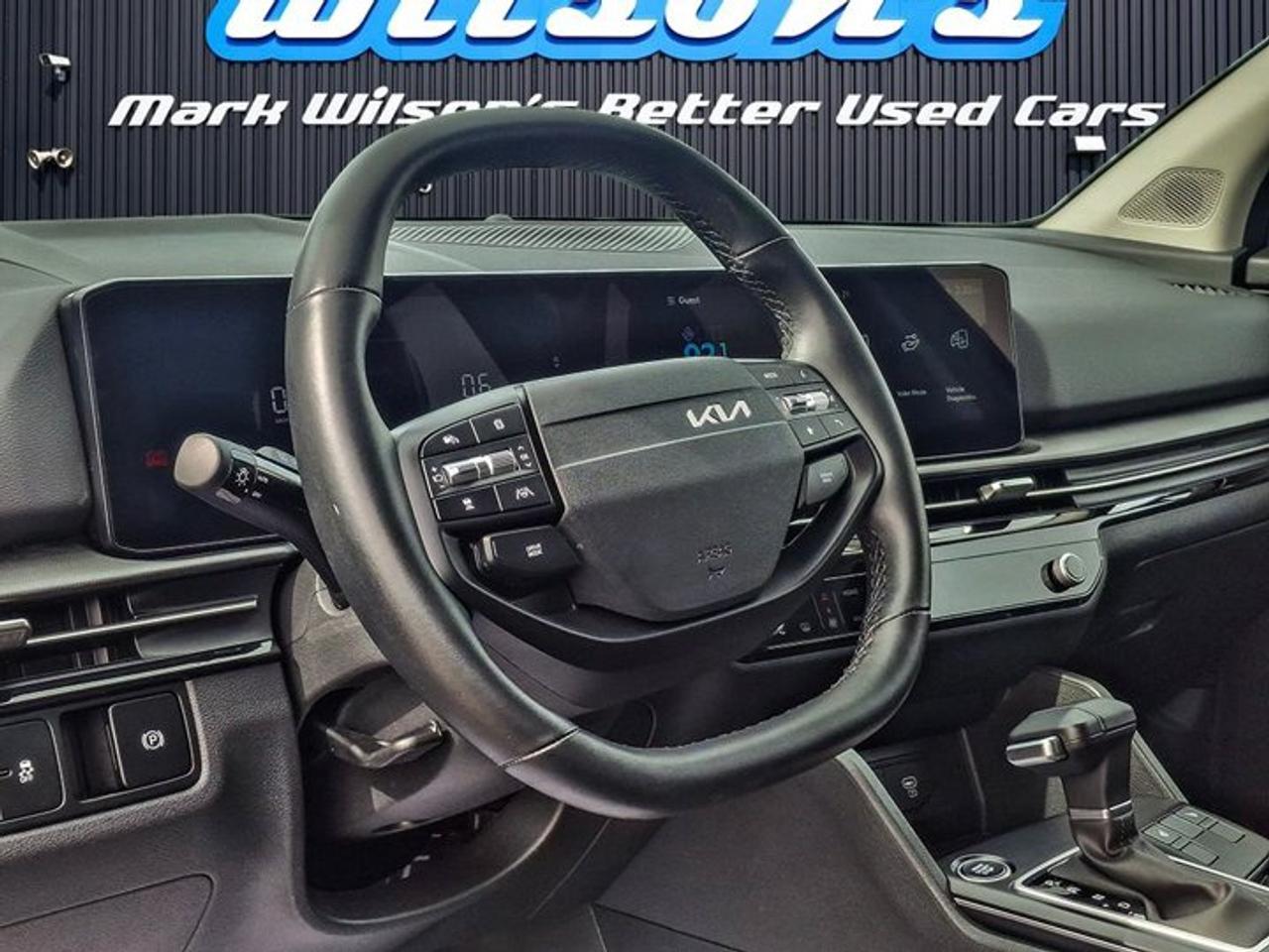 2026 Kia Sportage LX AWD | Heated Seats | Smart Cruise | Lane Keep Assist | Parking Sensors | Carplay and More ! Photo