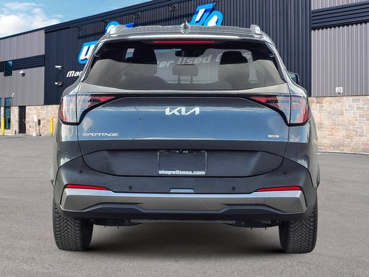 2026 Kia Sportage Hybrid EX AWD | Leather | Nav | Smart Cruise | Power Seat | FCA | Heated Wheel + Seats | and More ! Photo3