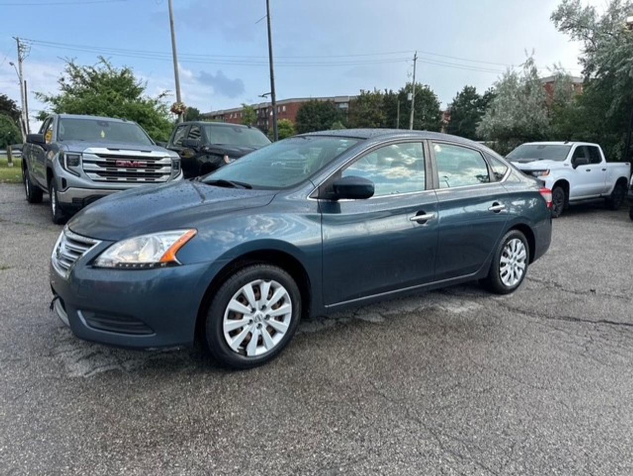 2014 Nissan Sentra SV Photo