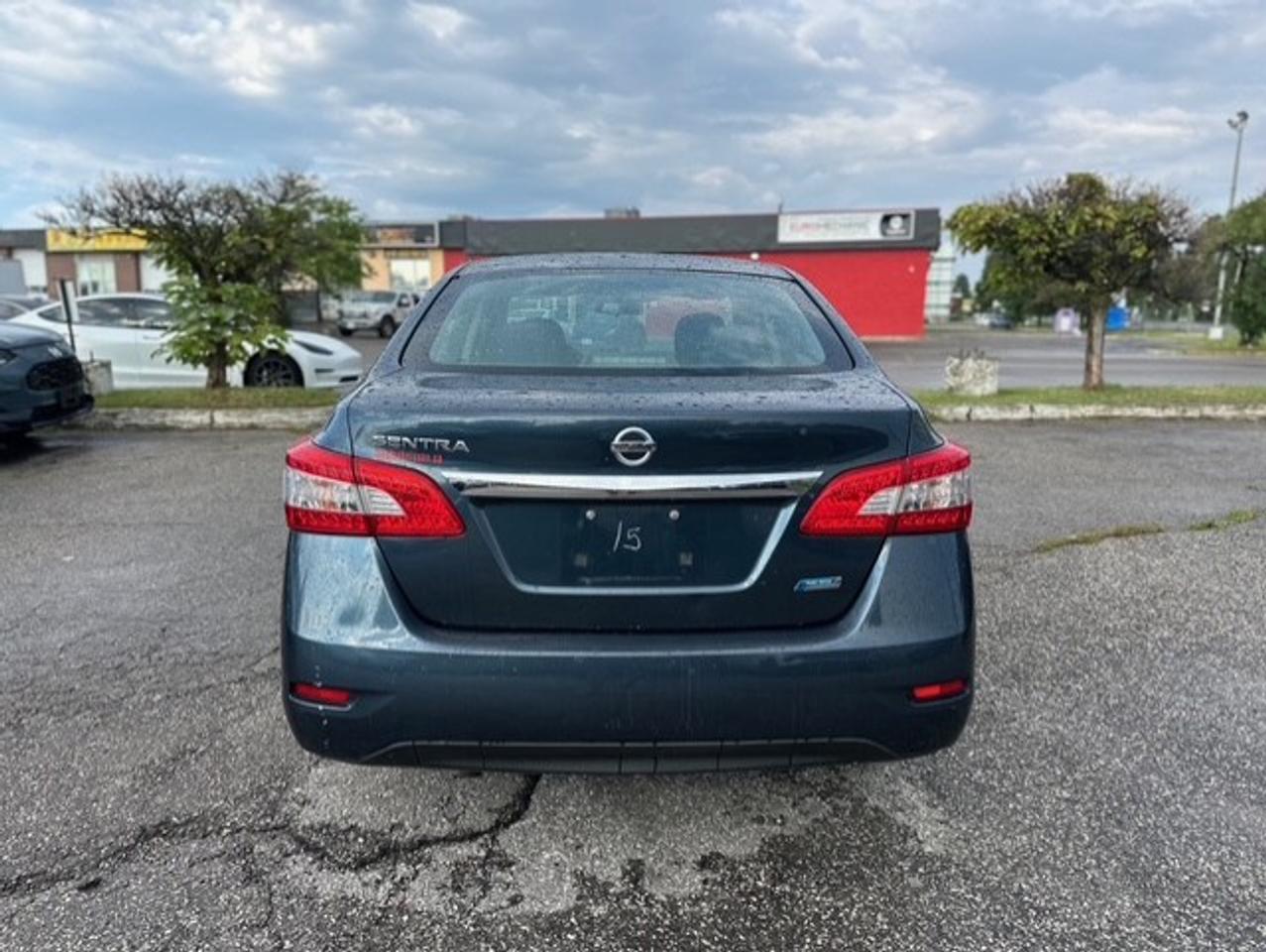 2014 Nissan Sentra SV Photo