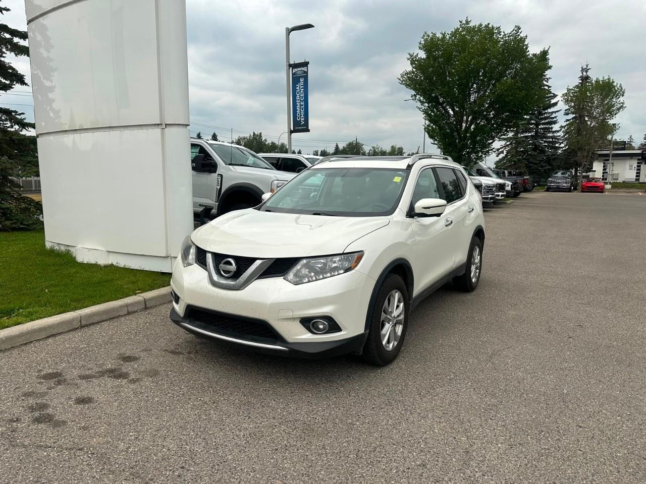 Used 2016 Nissan Rogue SV for sale in Calgary, AB
