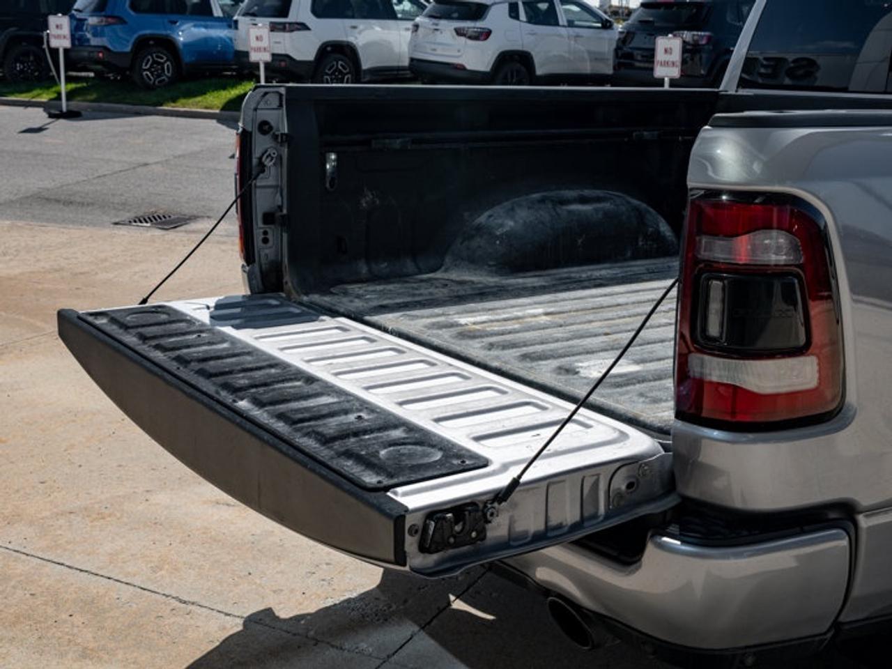2020 RAM 1500 SPORT Photo