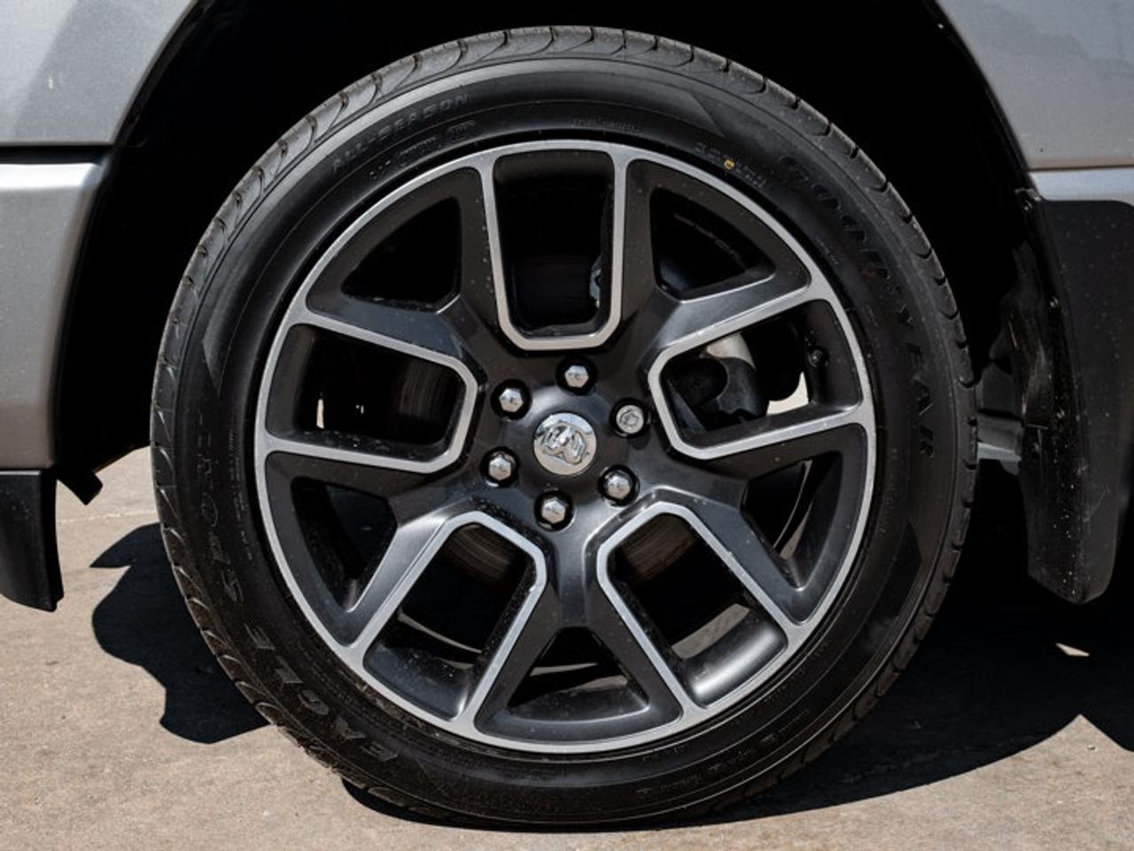 2020 RAM 1500 SPORT Photo