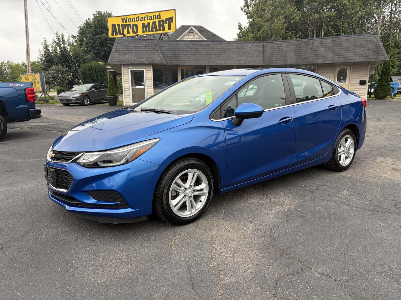 Used 2017 Chevrolet Cruze Low Km-Super Clean-LT for sale in St Thomas, ON