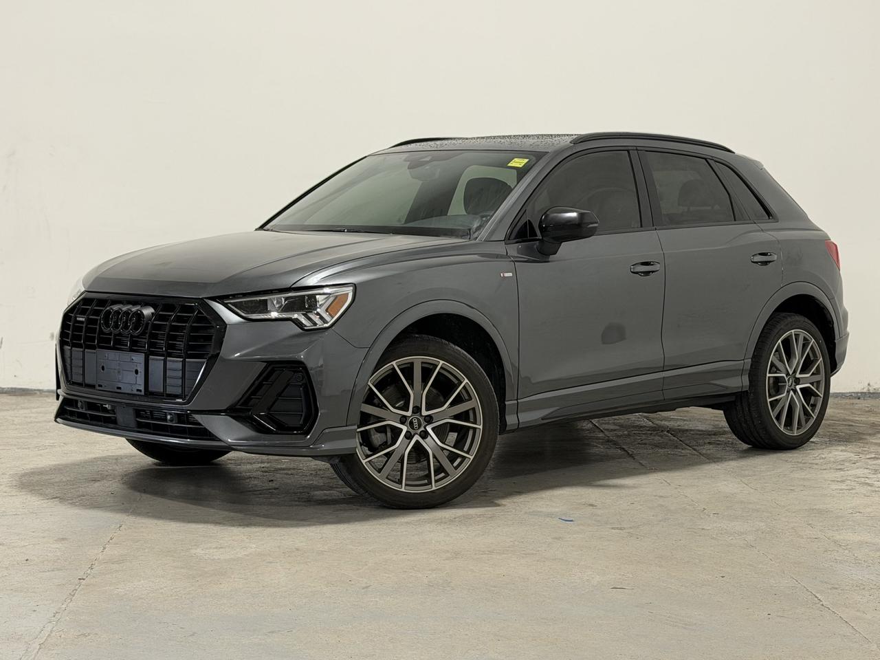 2022 Audi Q3 PROGRESSIV S-LINE | PANOROOF | CARPLAY | NAVI - Photo #1