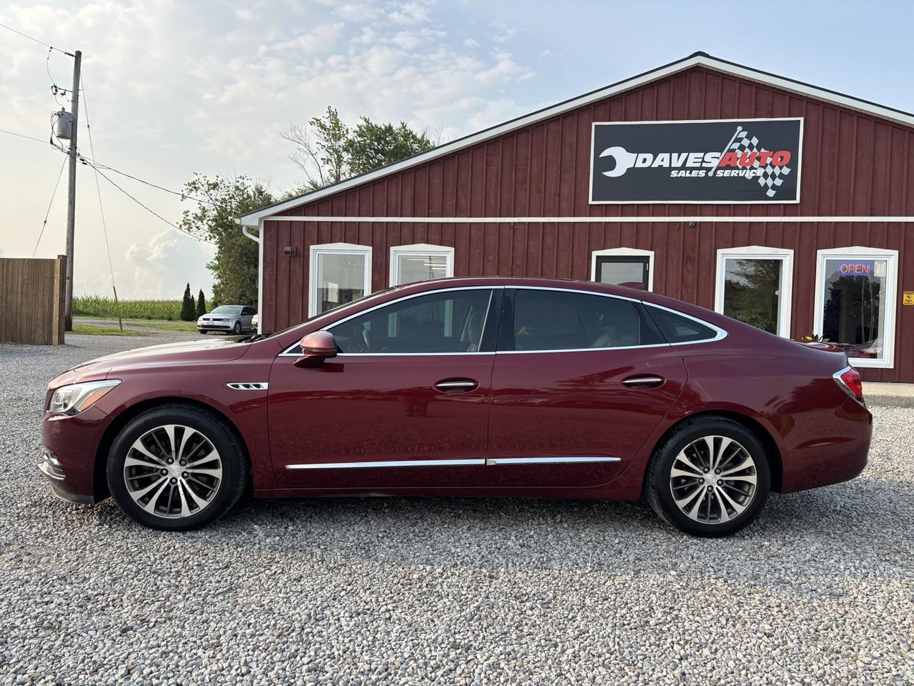 2017 Buick LaCrosse Essence No Accidents! Photo1