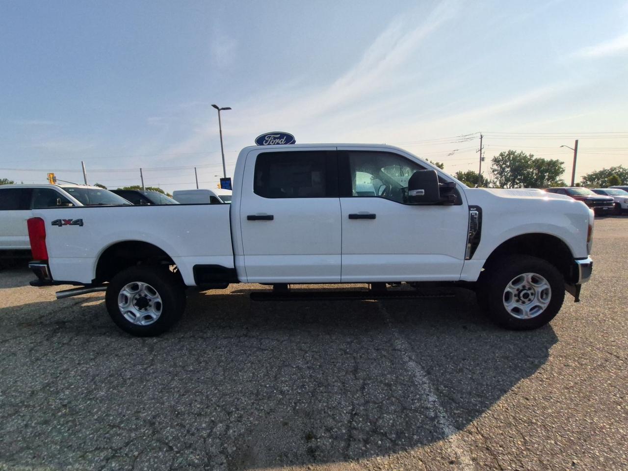 2026 Ford F-250 XLT, SYNC4, TRALER BRAKE CONTROLLER, RUNNING BOARD Photo3