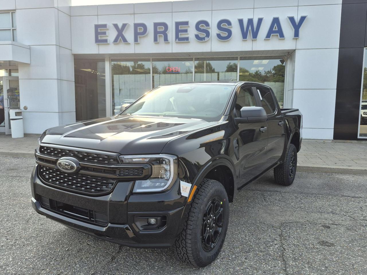 2026 Ford Ranger XLT 4WD SuperCrew 5' Box Photo1