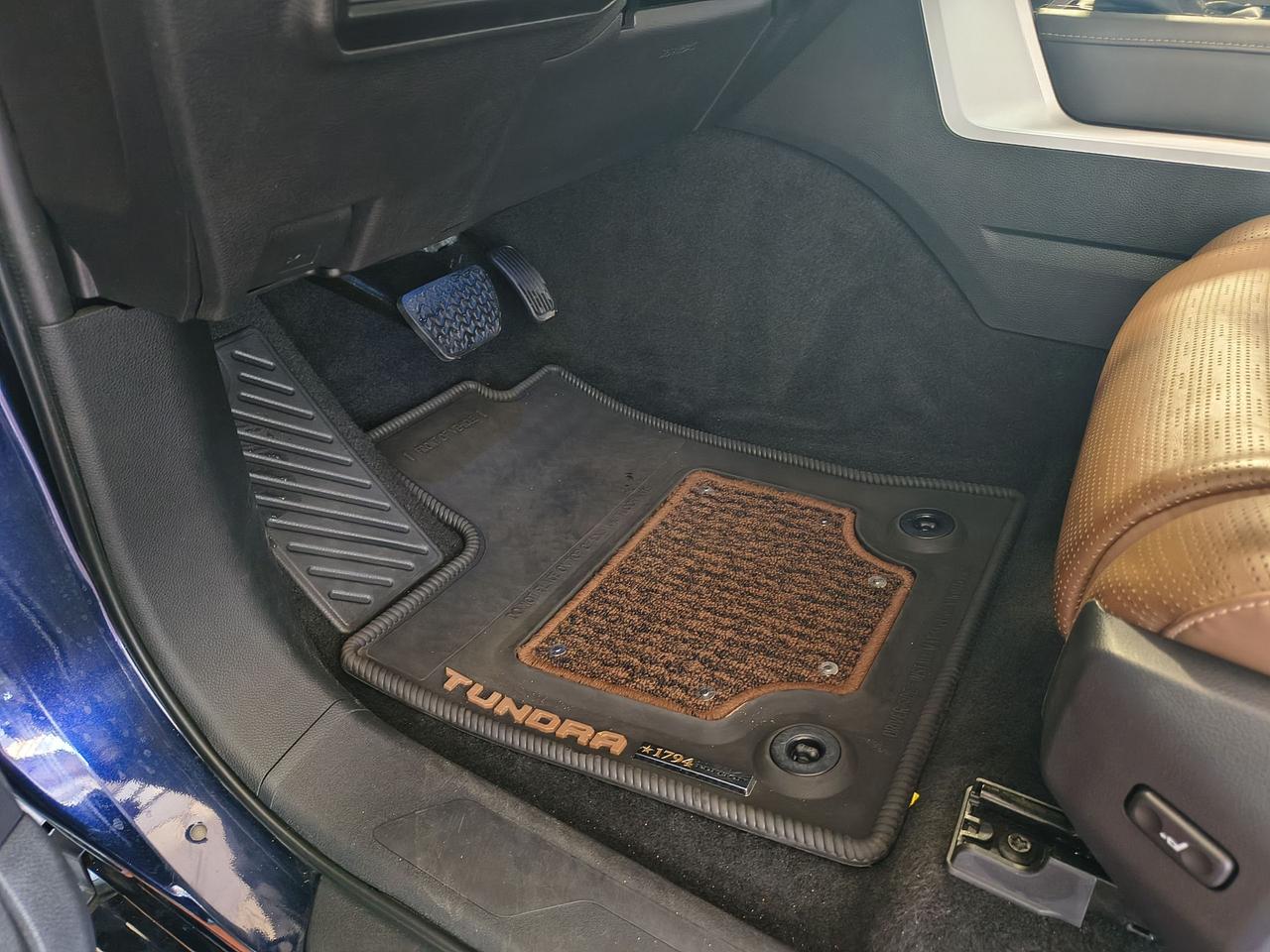 2023 Toyota Tundra Platinum Photo