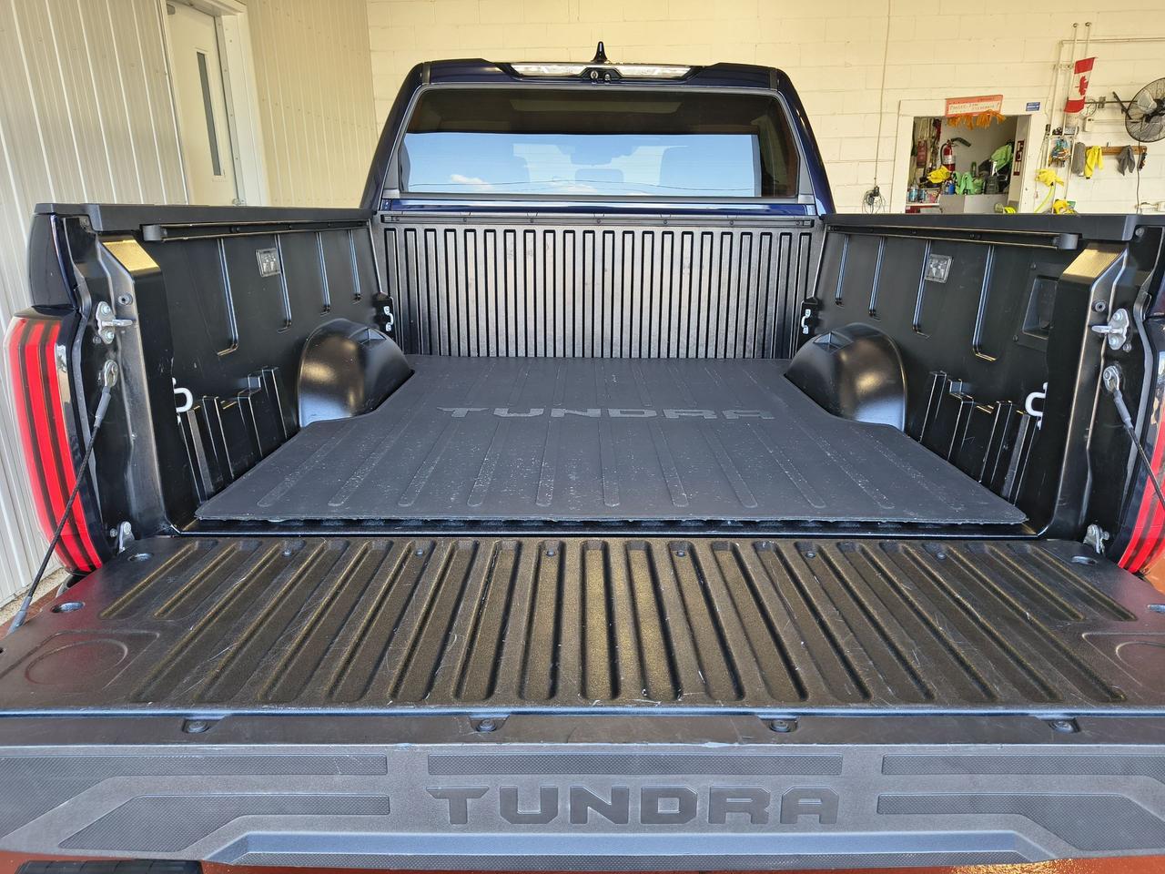 2023 Toyota Tundra Platinum Photo