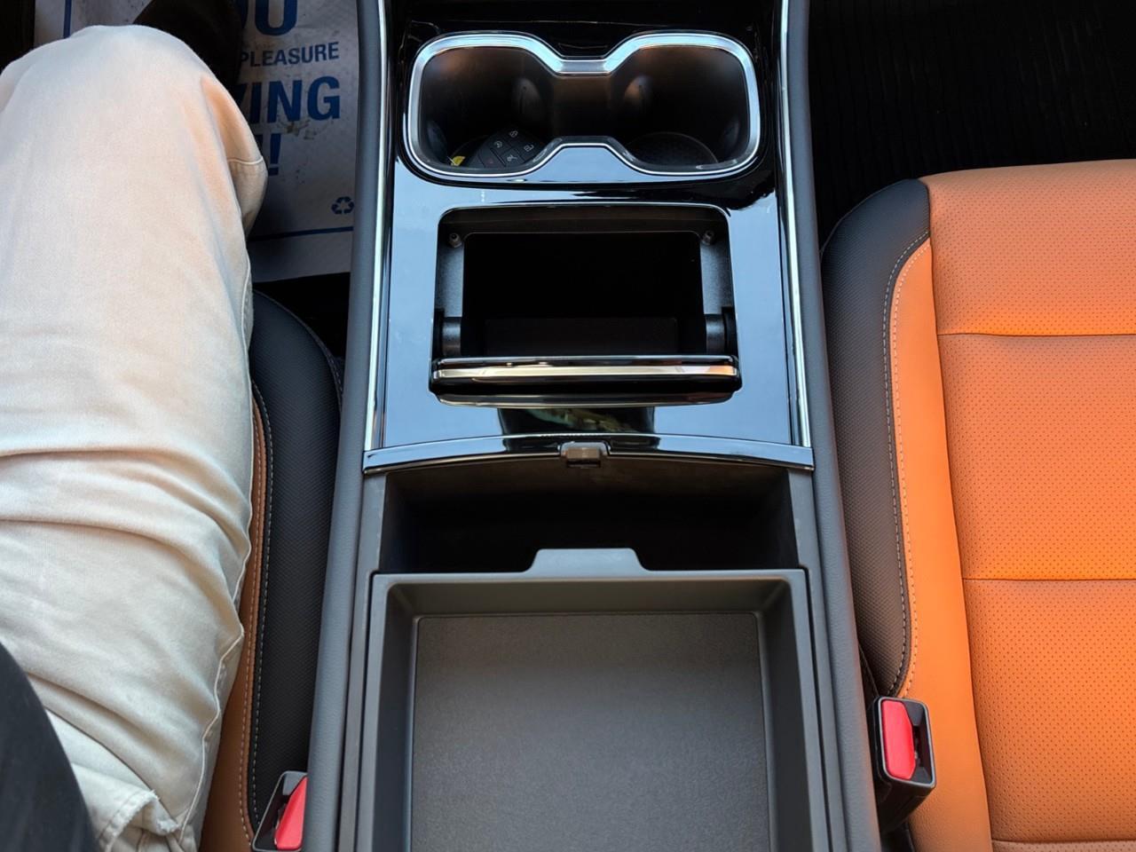 2027 Chevrolet Traverse Z71 New Rugged 7 Passenger AWD SUV with Advanced Twin-Clutch AWD System, Panoramic Sunroof, Heated Front Seats, Heated Steering Wheel, Adaptive Cruise Control, Hands Free Power Liftgate, 11 Drivers Inform Photo