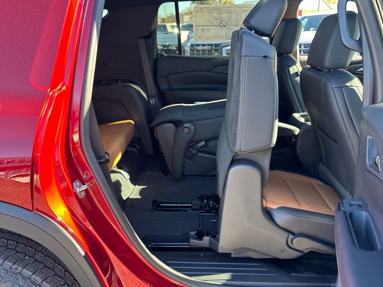 2027 Chevrolet Traverse Z71 New Rugged 7 Passenger AWD SUV with Advanced Twin-Clutch AWD System, Panoramic Sunroof, Heated Front Seats, Heated Steering Wheel, Adaptive Cruise Control, Hands Free Power Liftgate, 11 Drivers Inform Photo