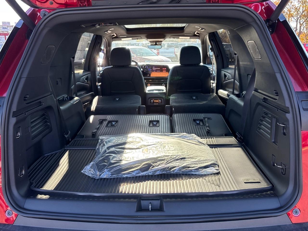 2027 Chevrolet Traverse Z71 New Rugged 7 Passenger AWD SUV with Advanced Twin-Clutch AWD System, Panoramic Sunroof, Heated Front Seats, Heated Steering Wheel, Adaptive Cruise Control, Hands Free Power Liftgate, 11 Drivers Inform Photo