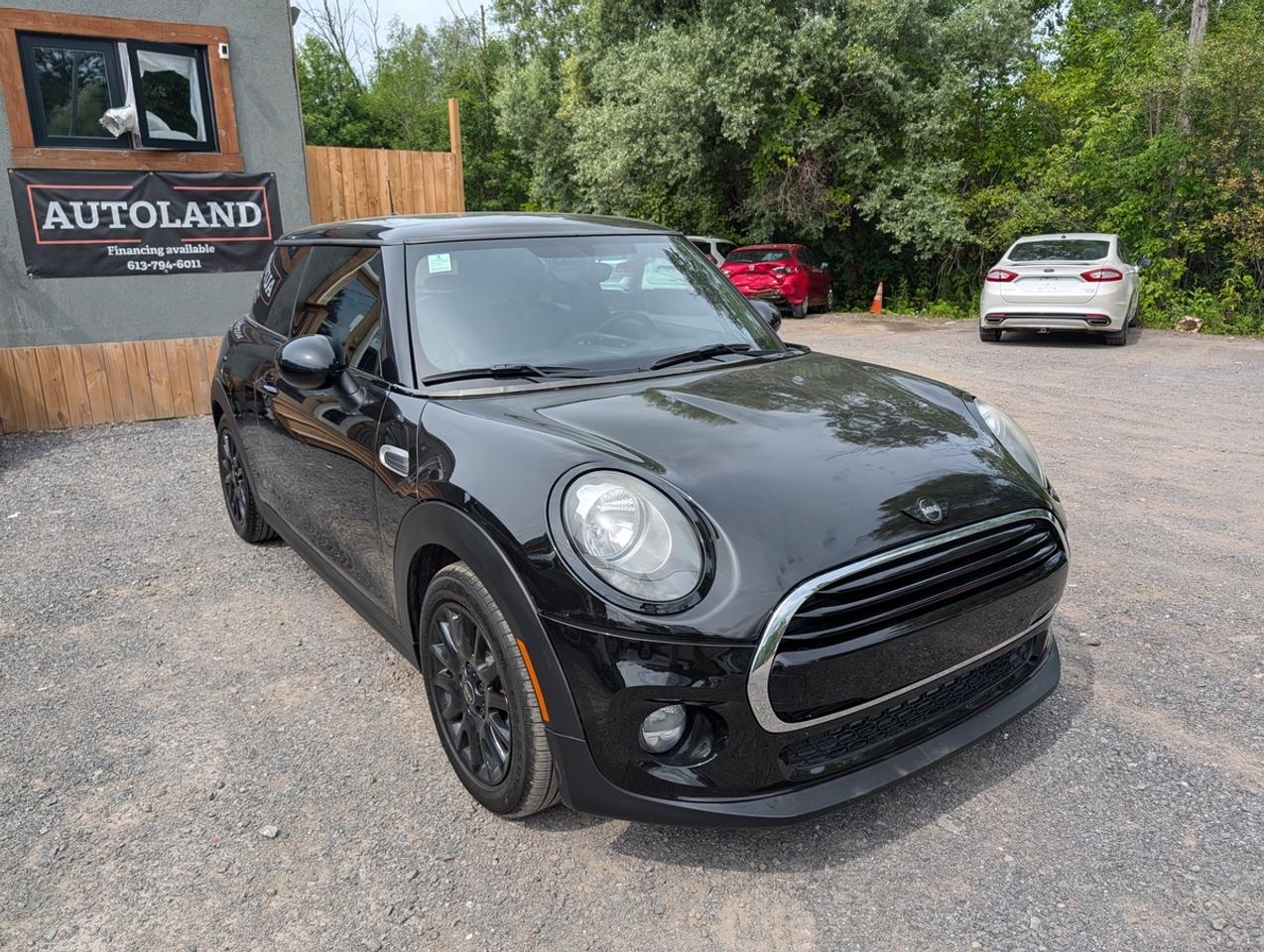 2018 MINI Hardtop Cooper S Photo2