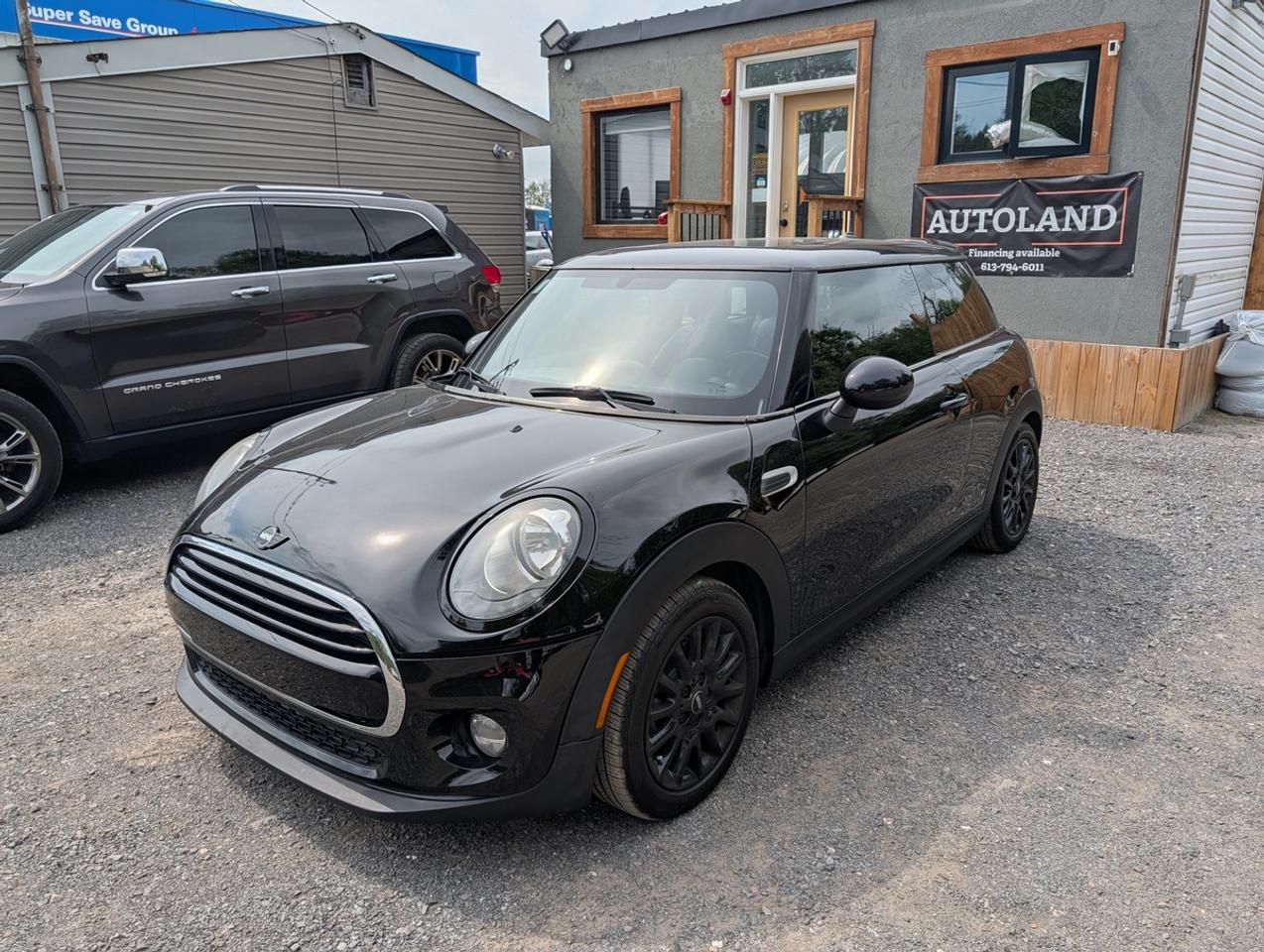2018 MINI Hardtop Cooper S Photo1