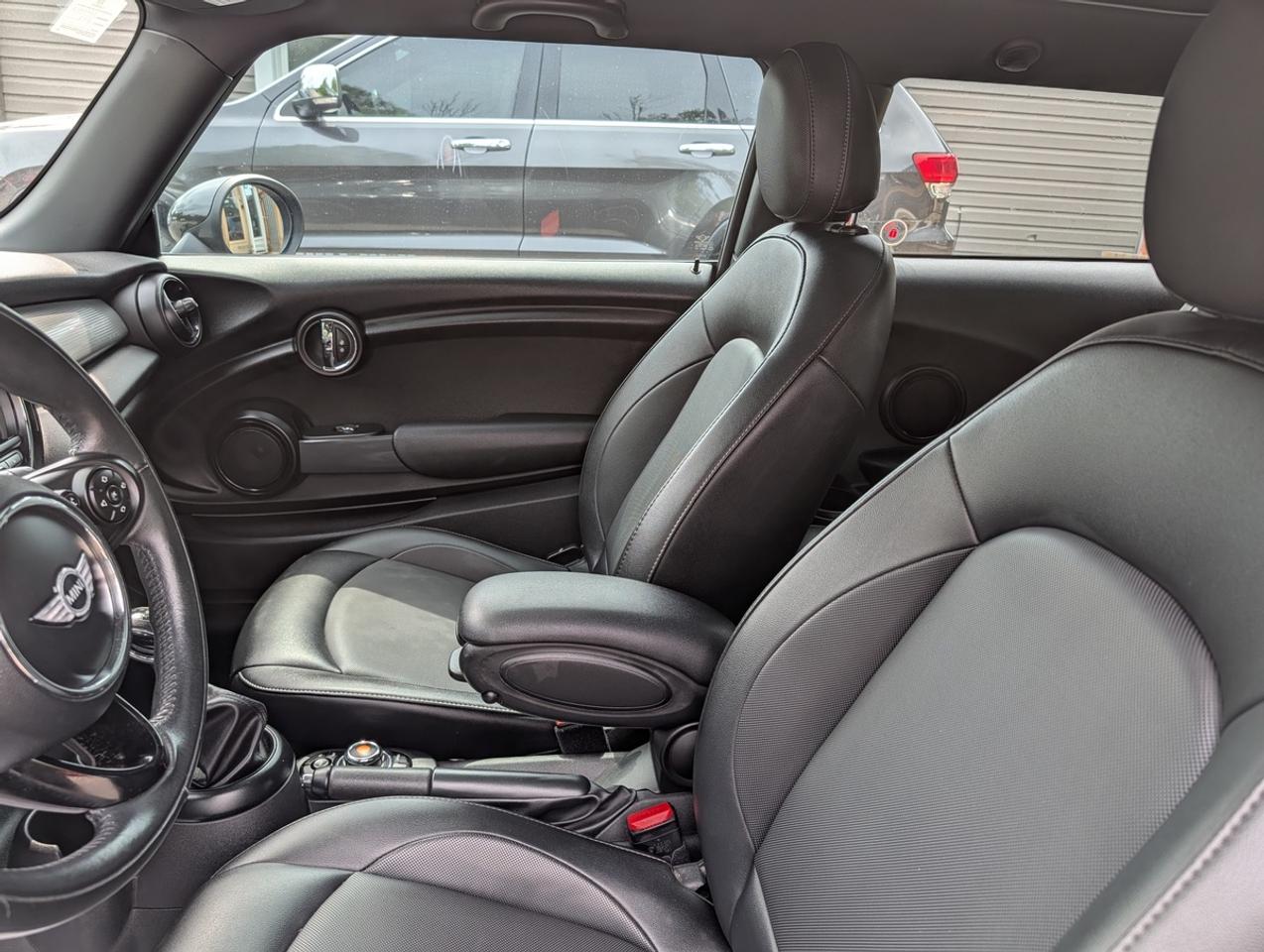 2018 MINI Hardtop Cooper S Photo