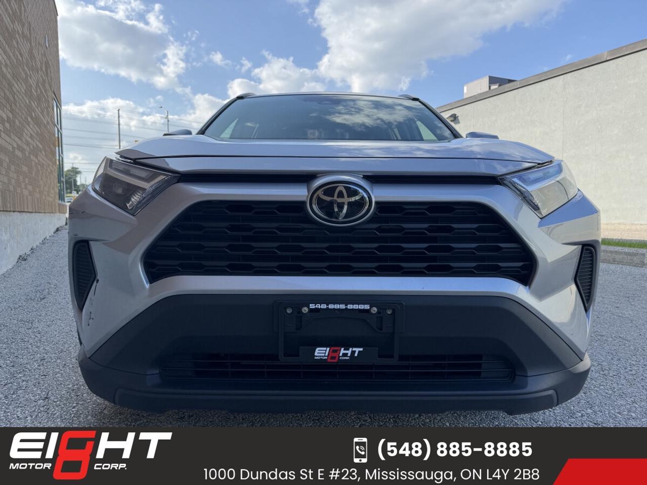 2022 Toyota RAV4 XLE AWD Photo
